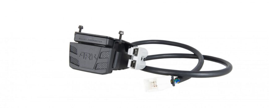 ARK Smart Connector with cable and white connectors.